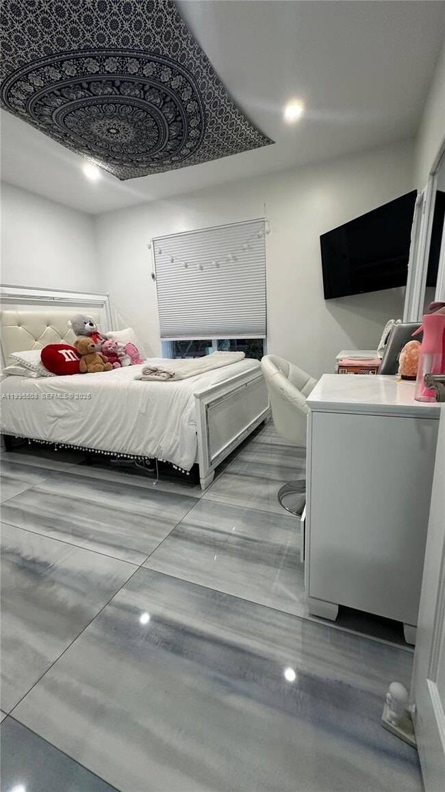 Building Photo - 13411 SW 17th Ct