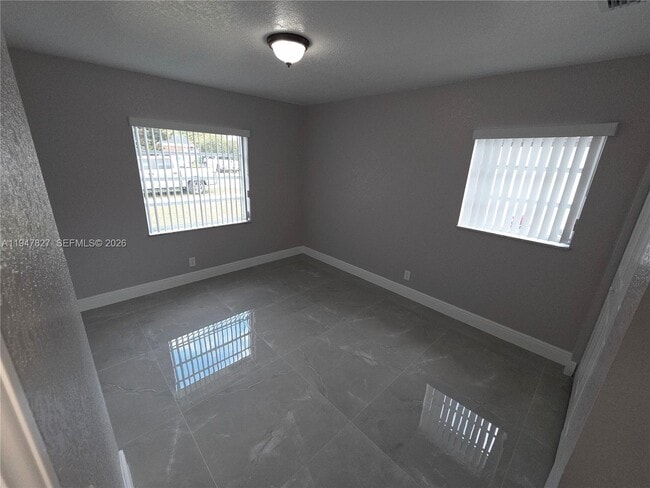 Building Photo - 4360 NW 13th Ct