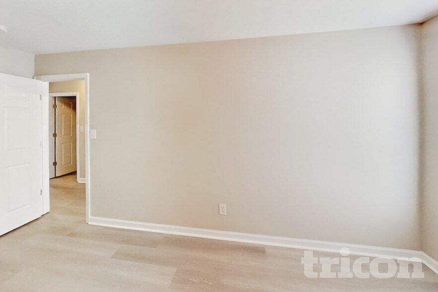 Building Photo - 138 Putter Point Dr