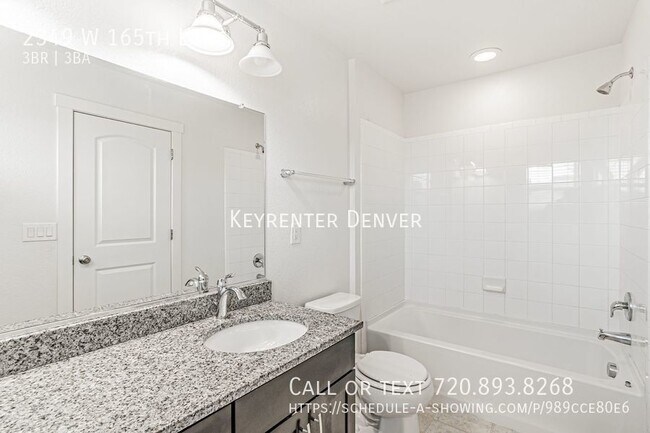 Building Photo - Exquisite 3-Bedroom Haven in Broomfield: C...