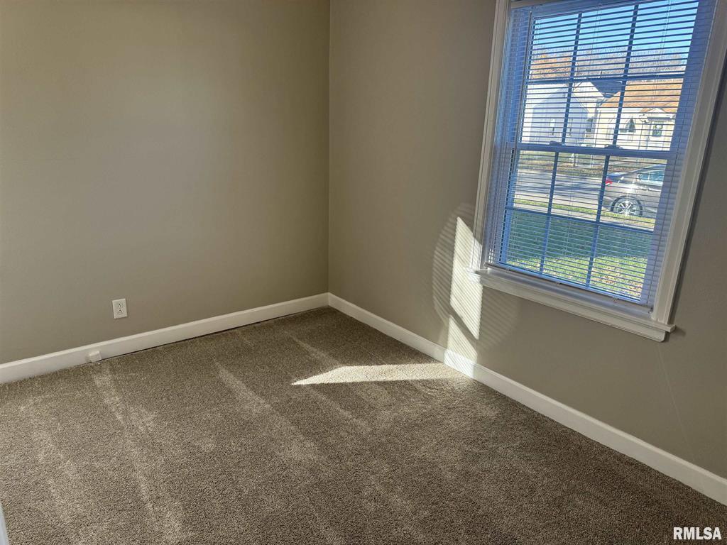 Building Photo - 3637 Johnson Ave