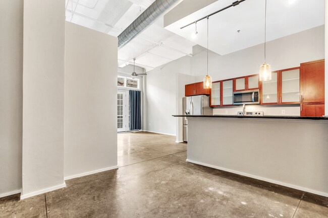 Building Photo - Downtown St. Louis Condo for Rent - Meridian Building