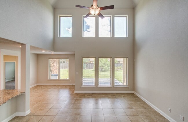 Building Photo - 16114 Devils River Ct