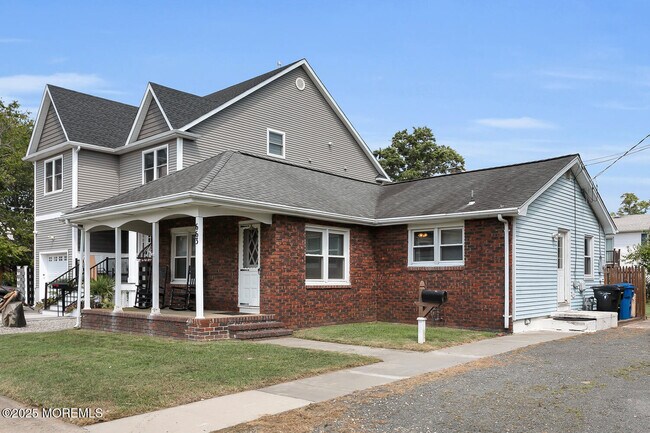 Building Photo - 663 Monmouth Ave