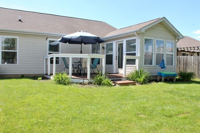 Building Photo - Beautiful 3 Bedroom 2 Bath in Sterling Heights