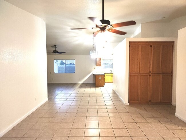 Building Photo - 3 bedroom - 2 bath home for Rent