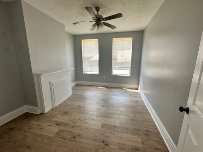 Building Photo - 684 Williams Ave