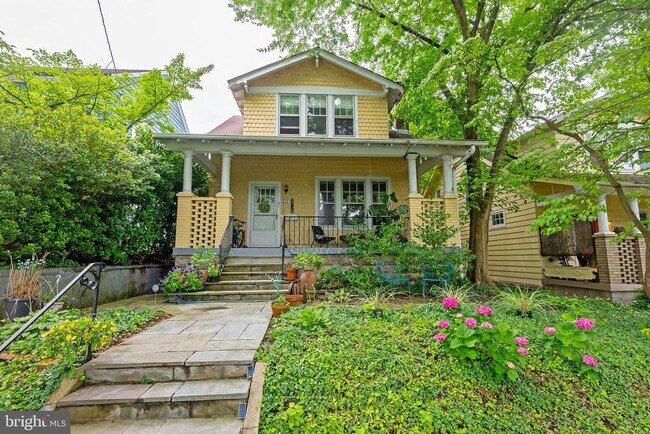 Building Photo - 3512 35th St NW