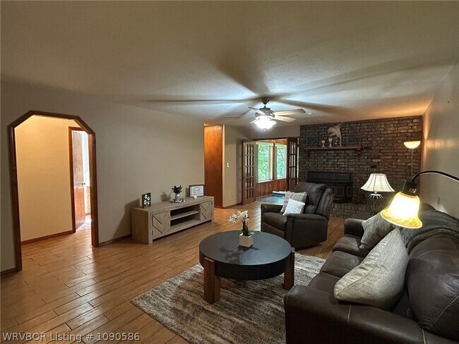 Building Photo - 17793 Orchard Ln