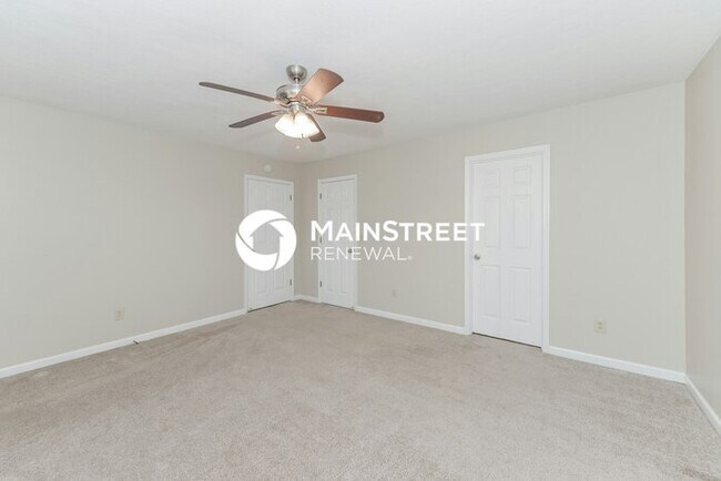 Building Photo - 3 Bedroom Pet-Friendly Home in La Vergne, ...