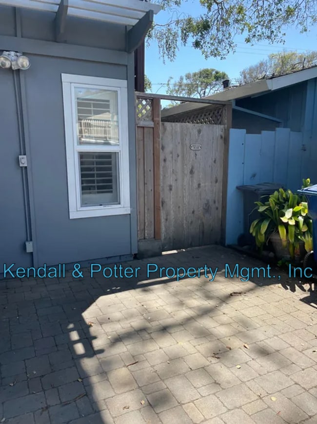 Primary Photo - Remodeled Rio Del Mar 1 BR - Utilities Inc...
