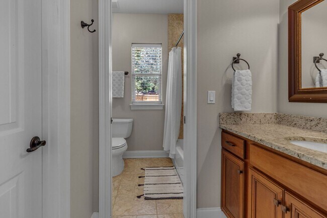 Building Photo - 9007 Rushing River Way