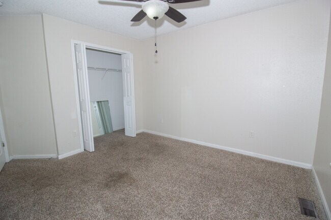 Building Photo - 103 Hickory Valley Rd