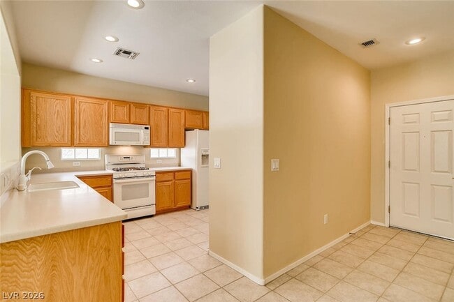 Building Photo - 3027 Hickory Valley Rd