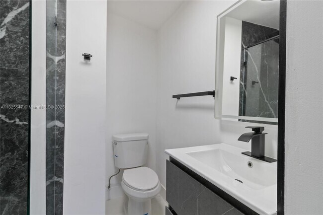 Building Photo - 1325 NW 51st St