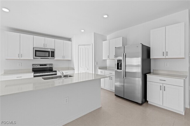 Building Photo - 12212 Sydney Ct