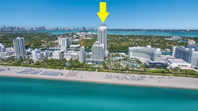 Building Photo - 4401 Collins Ave