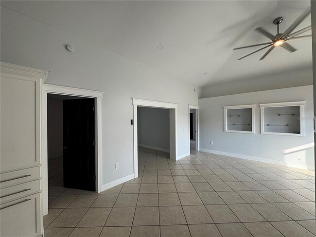 Building Photo - 8313 Sun Vista Way