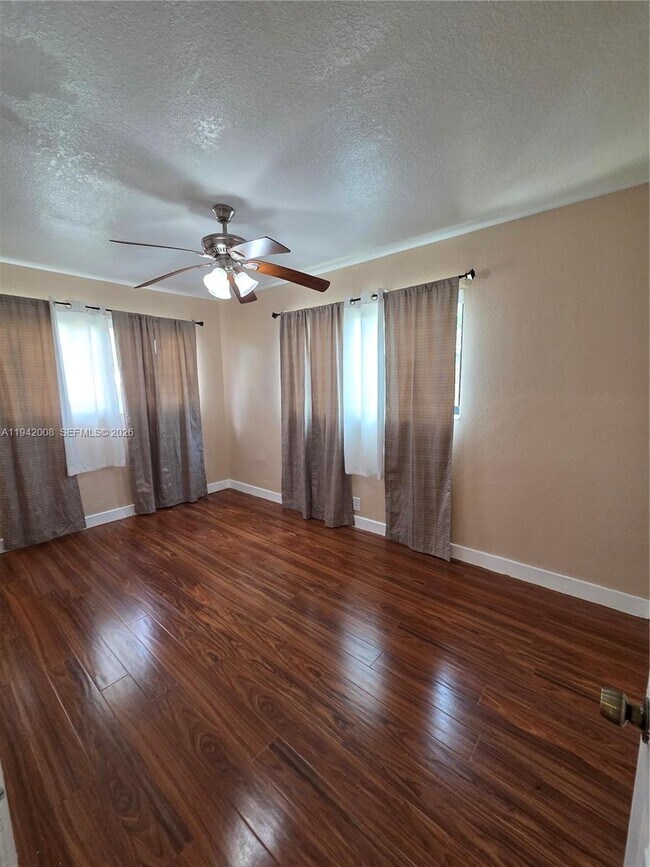 Building Photo - 6270 NW 14th St