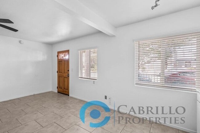 Building Photo - 2110 Bacon St