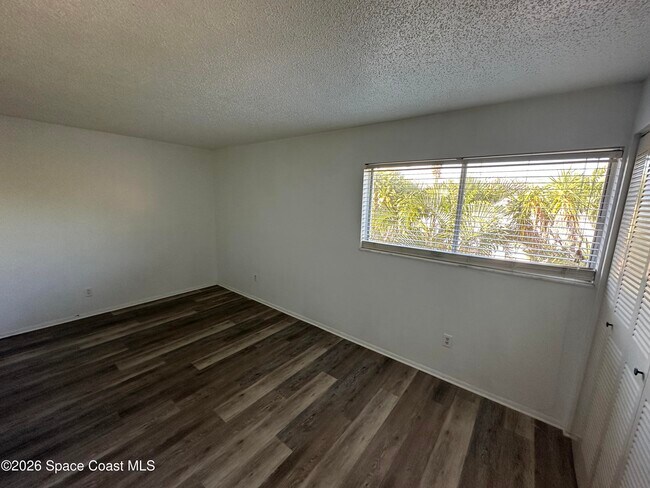 Building Photo - 1136 Steven Patrick Ave