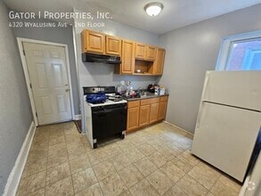 Building Photo - 4320 Wyalusing Ave