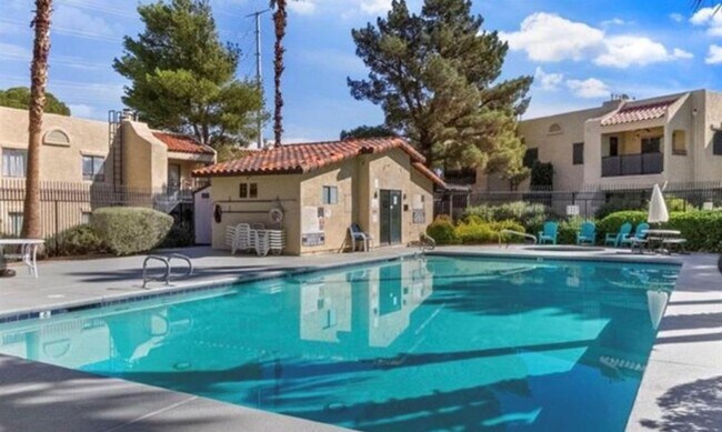 Building Photo - Stylish Remodeled 2-Bedroom Condo with Bal...
