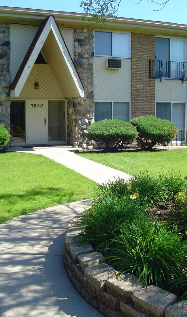 Building Photo - Nordica Apartments