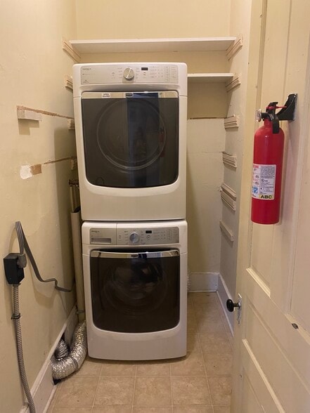 Laundry - 312 Amherst St