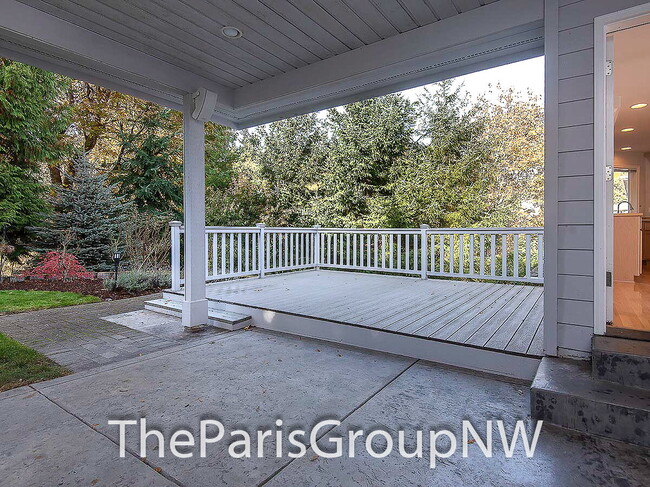 Building Photo - Extraordinary 3463sf Newcastle Home * Amazing Outdoor Spaces * A/C