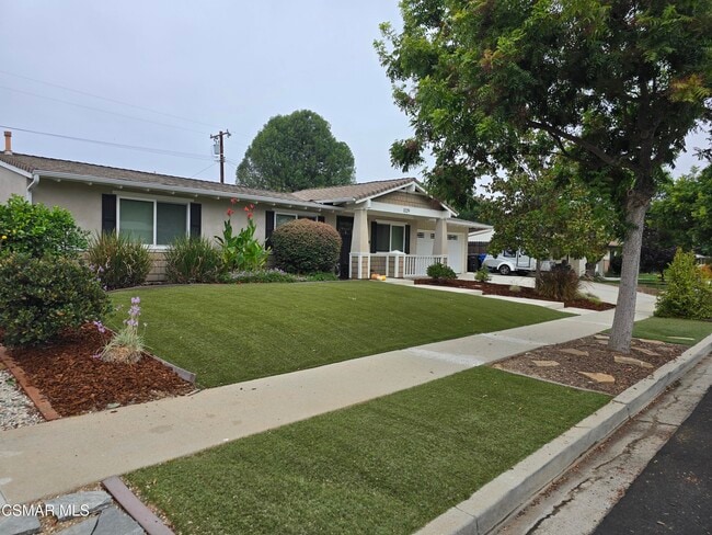 Building Photo - 1129 Burtonwood Ave
