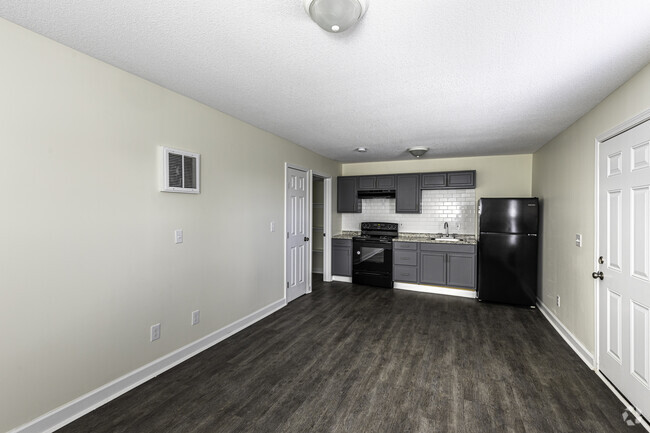 Interior Photo - Daisy Walnut Apartments