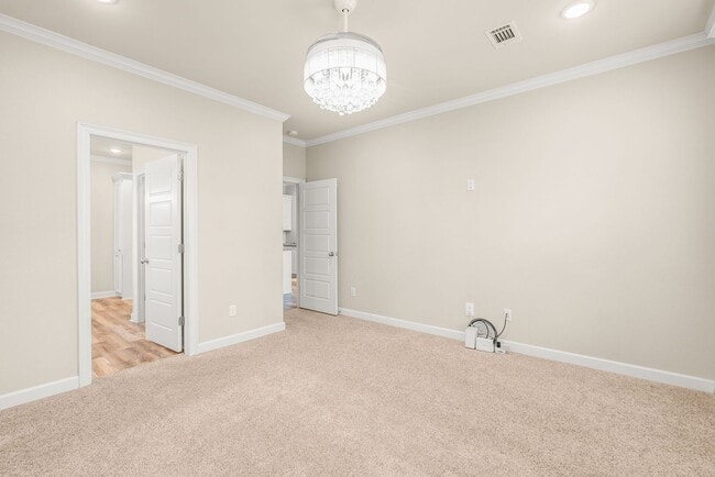 Building Photo - Stunning Sherwood Home in Quiet Cul-de-Sac | Modern Upgrades & Spacious Layout