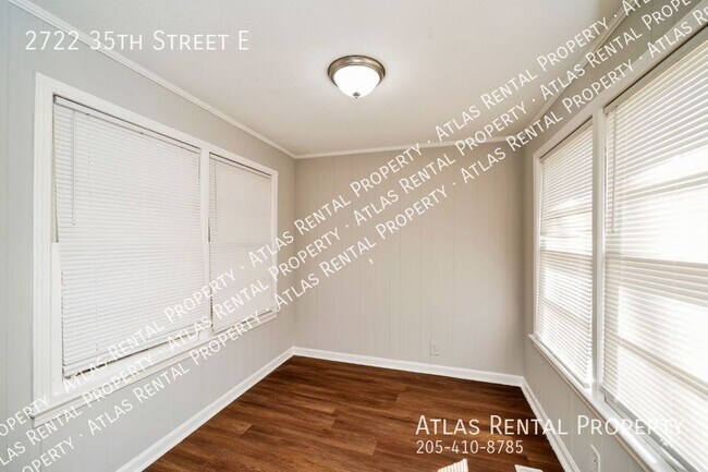 Building Photo - 2722 35th St E