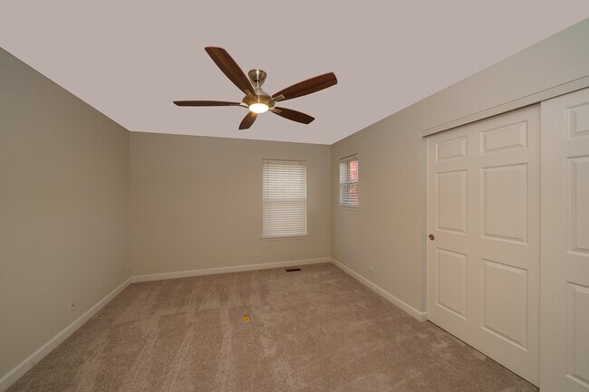 Building Photo - 2930 Glacier Way