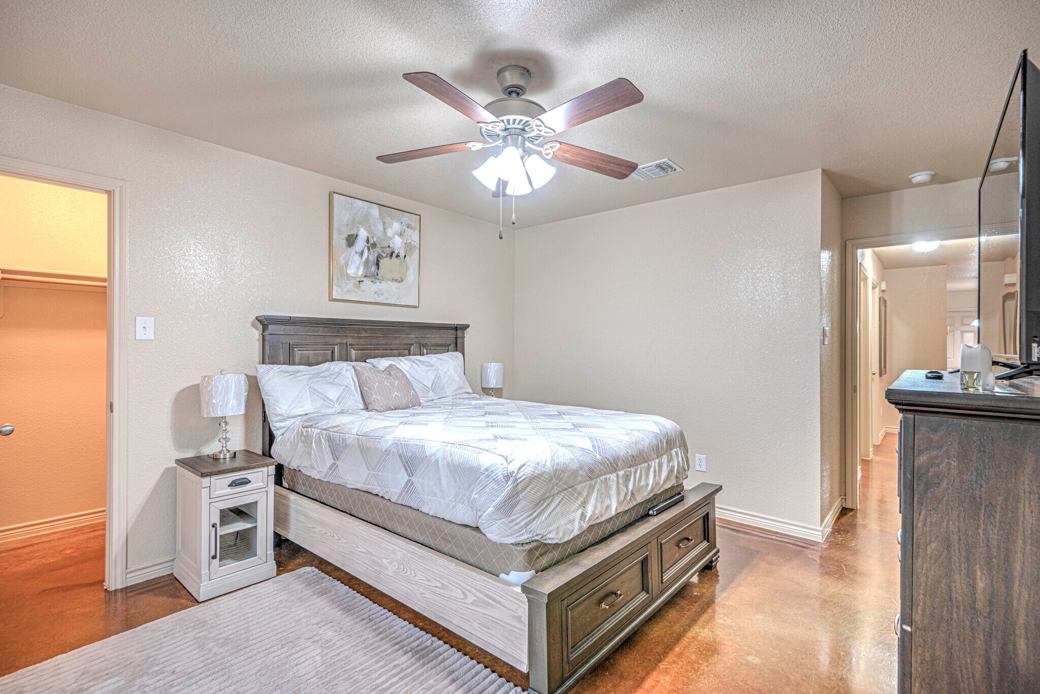 Building Photo - 1607 Powder River Dr APT B