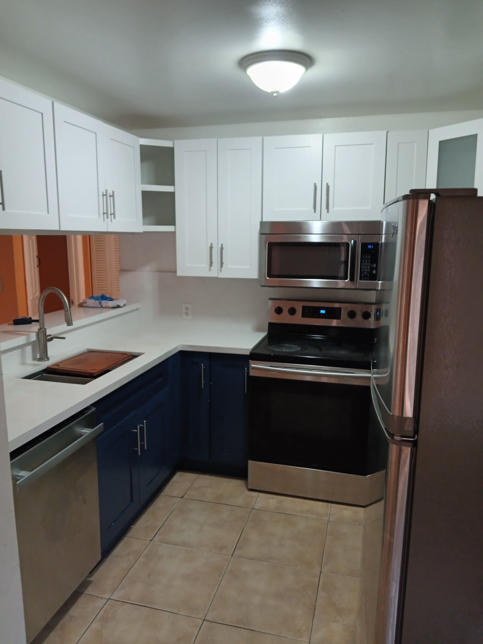 Building Photo - 2441 SW 82nd Ave