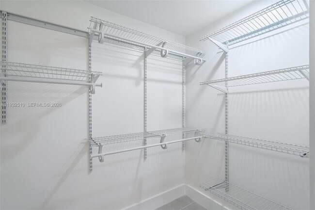 Building Photo - 8708 SW 79th Pl