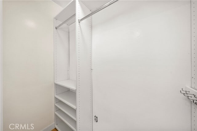 Building Photo - 912 Hl