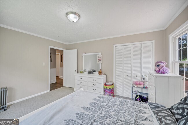 Building Photo - 83 Summit Ridge Cir SE
