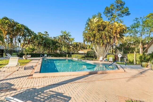 Building Photo - 13105 Belhaven Ct