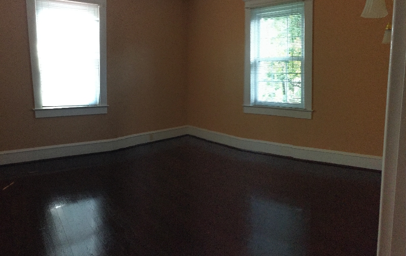Building Photo - 157 Linden Ave