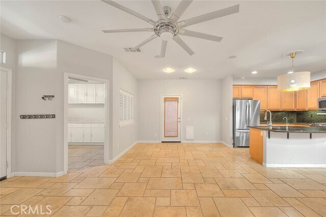 Building Photo - 6264 Manzanita Way