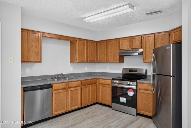 Building Photo - 8519 Blazing Star Ct