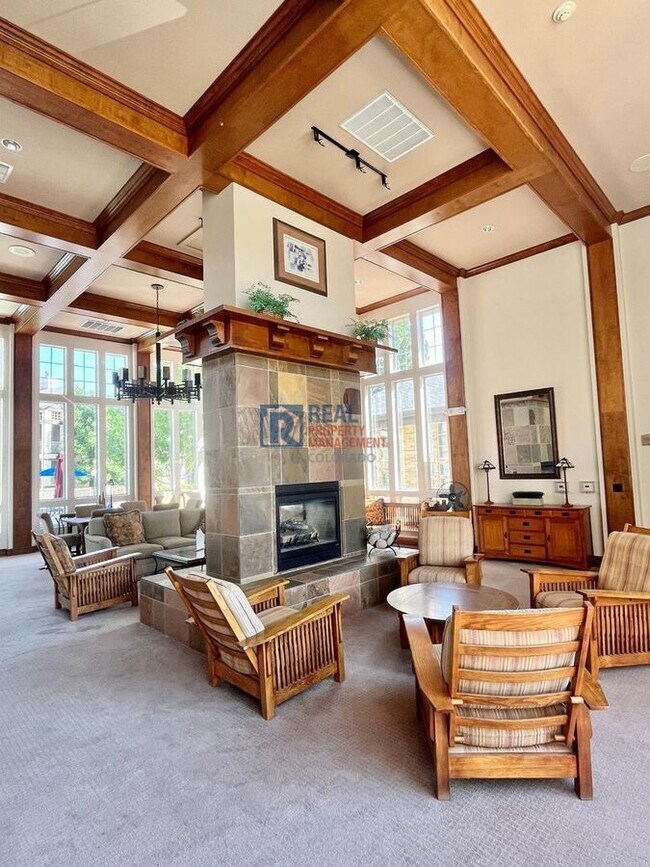 Building Photo - 7413 S Quail Cir