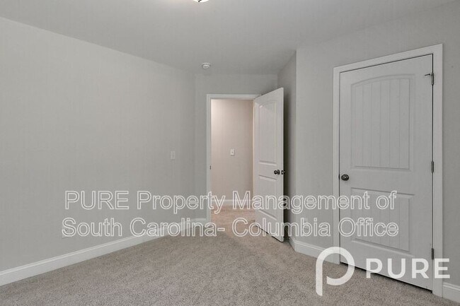 Building Photo - 249 Long Iron Ct
