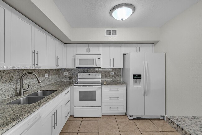 Building Photo - 3680 N 56th Ave
