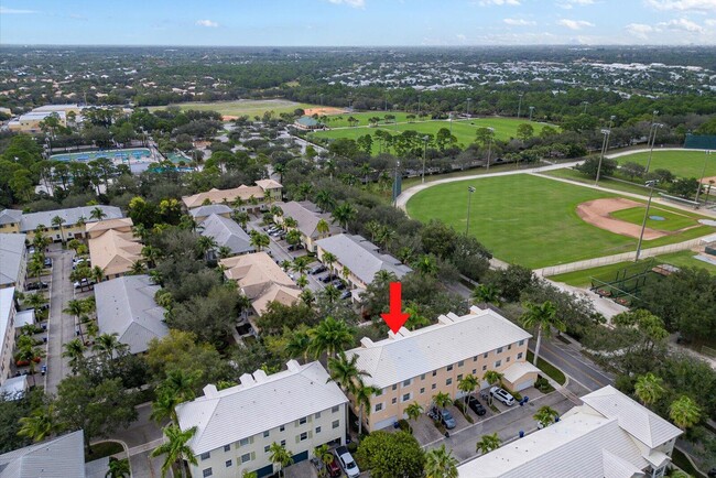 Building Photo - 1460 Corbison Point Pl