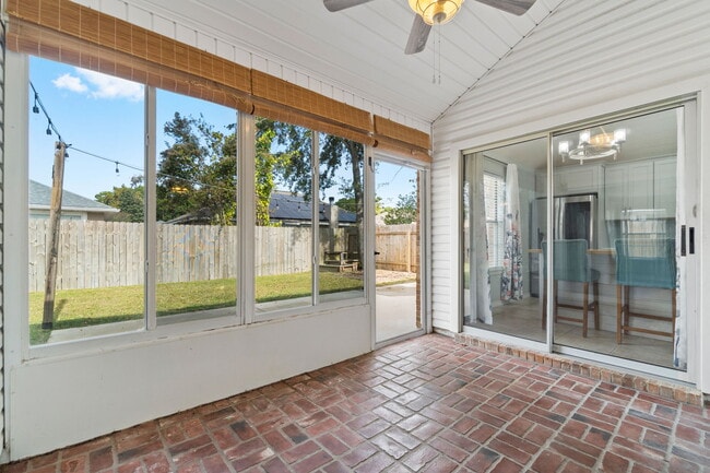 Florida Room - 65 Bay Tree Dr
