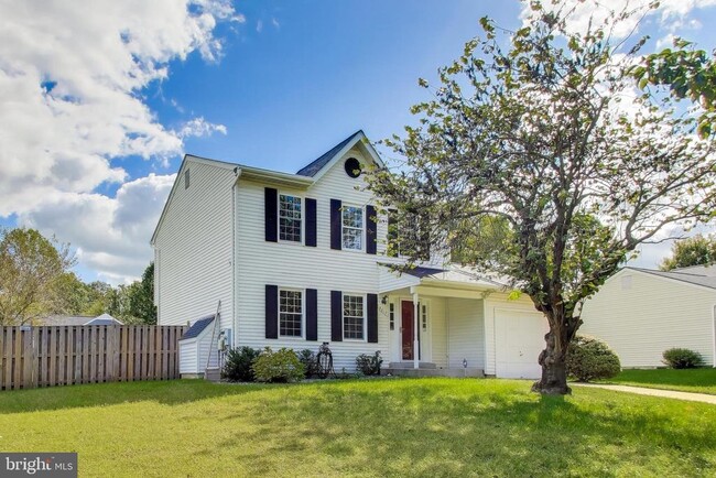 Building Photo - 8813 Francesca Dr